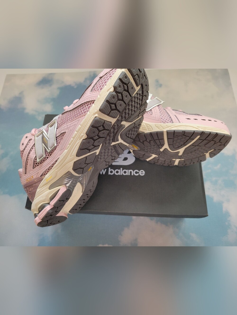 5.5, 8 Womens - New Balance 1906R Rose Sugar Ice Wine GC1906CK, NEW IN BOX - Picture 14 of 15